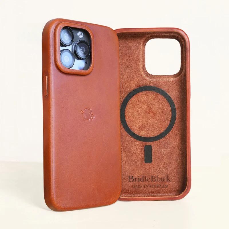 Aftermarket Leather case For iPhone  -  Black - 12 pro max