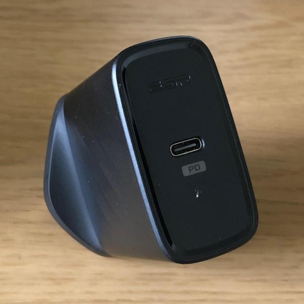 ESR 30W PD Charger